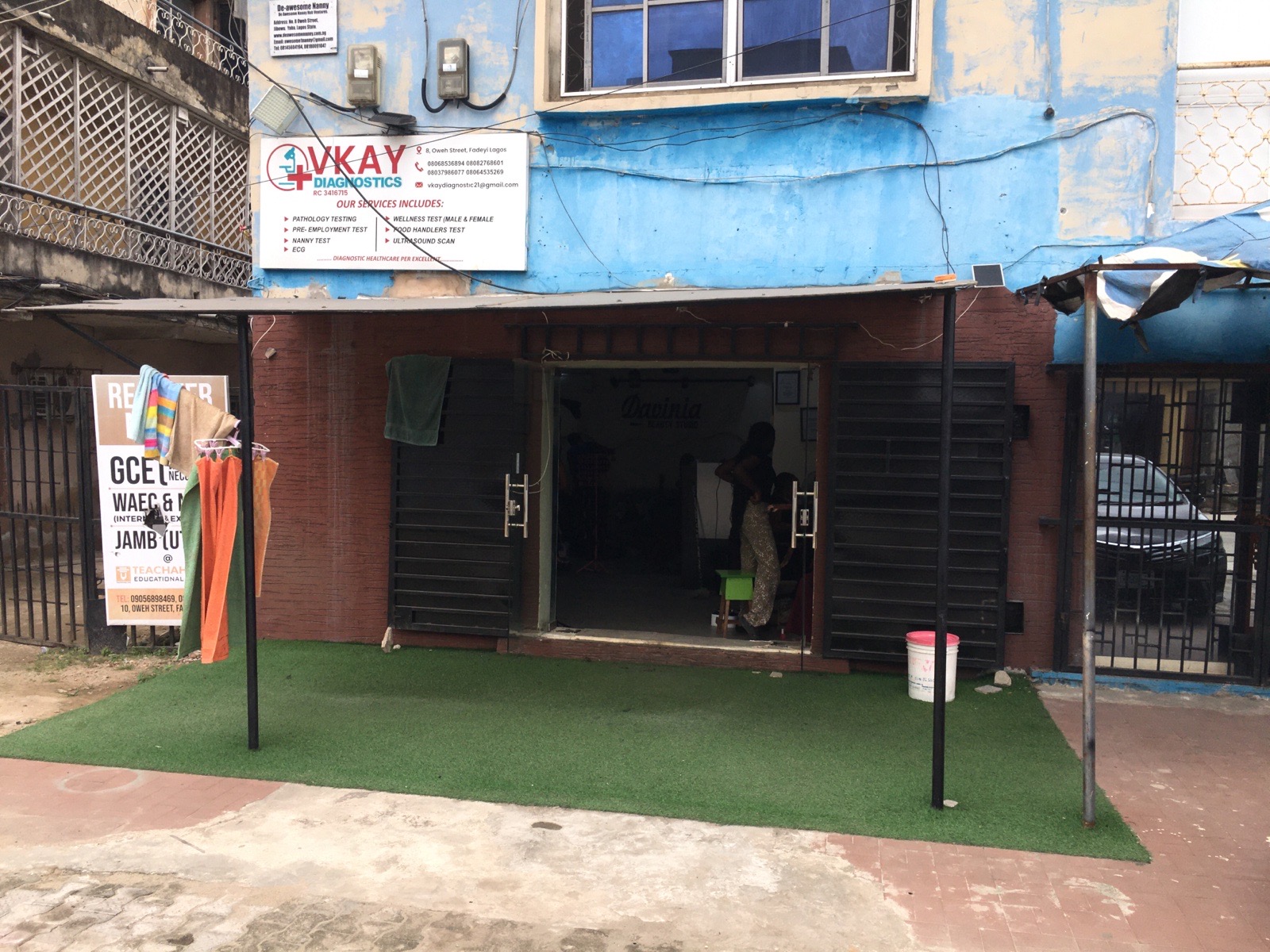 Abbey Cut💈✂️ in Oweh Street, Lagos